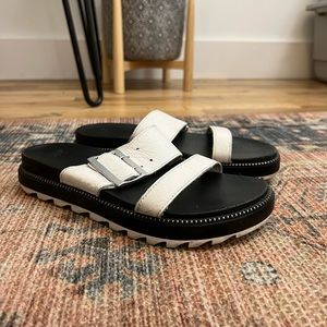 SOREL Women's Roaming Slide Sandals